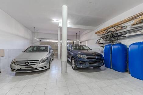 Villa for sale in  Adeje, Spain - P2045