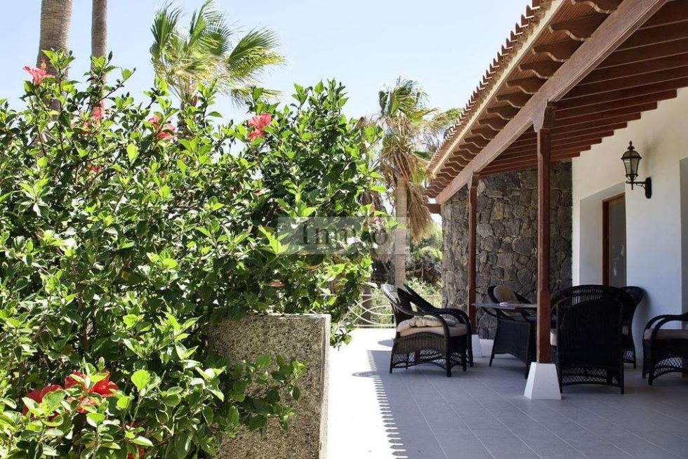 Villa for sale in  Amarilla Golf, Spain - 454760