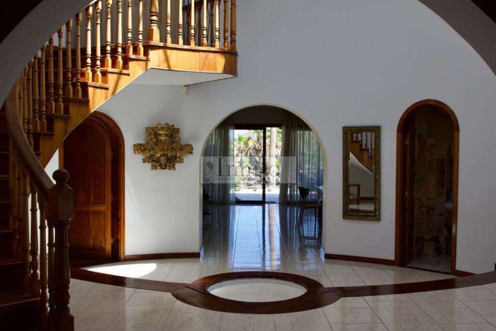 Villa for sale in  Amarilla Golf, Spain - 454760