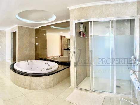 Villa for sale in  Amarilla Golf, Spain - LWP2351 Villa en  Amarilla Golf