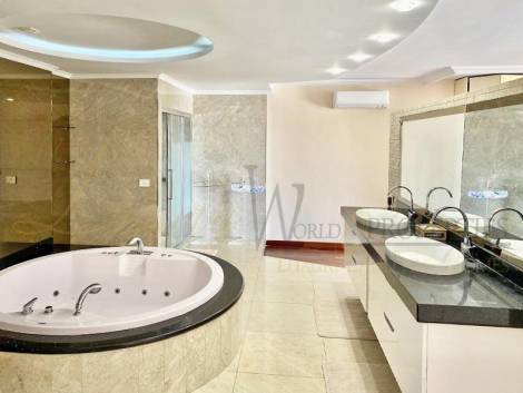 Villa for sale in  Amarilla Golf, Spain - LWP2351 Villa en  Amarilla Golf