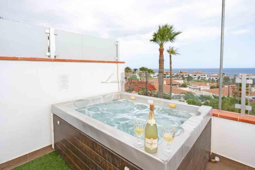 Villa for sale in  Amarilla Golf, Spain - LWP6042 Villa en Amarilla Golf