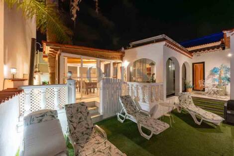 Villa for sale in  Amarilla Golf, Spain - OP6042 Villa en Amarilla Golf
