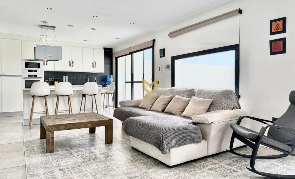 Villa for sale in  Armeñime, Spain - P00086