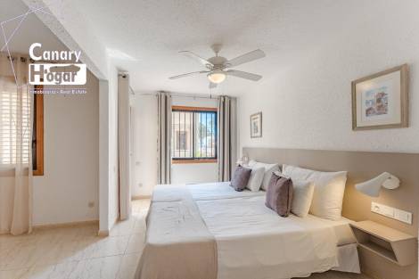 Villa for sale in  Arona, Spain - 053301