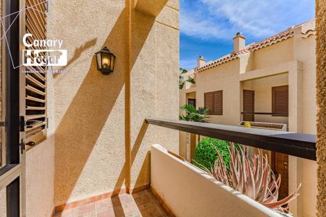 Villa for sale in  Arona, Spain - 053301