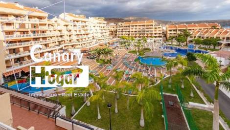 Villa for sale in  Arona, Spain - 053301