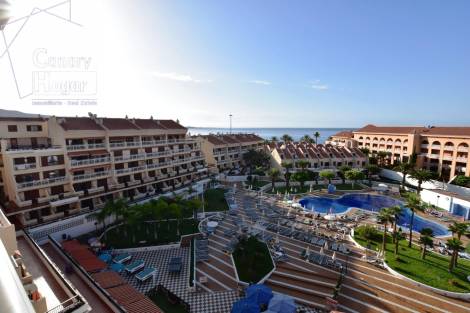 Villa for sale in  Arona, Spain - 053301