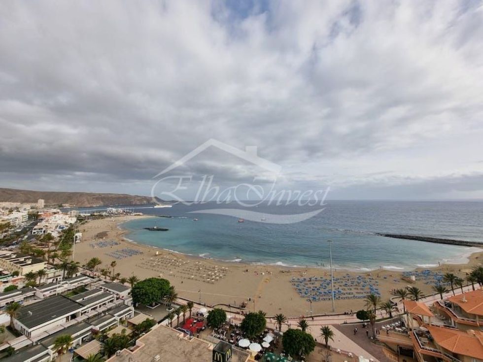 Villa for sale in  Arona, Spain - 4511