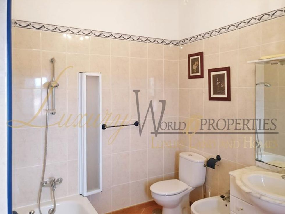 Villa for sale in  Arona, Spain - LWP4764 Los Arcos - Los Cristianos