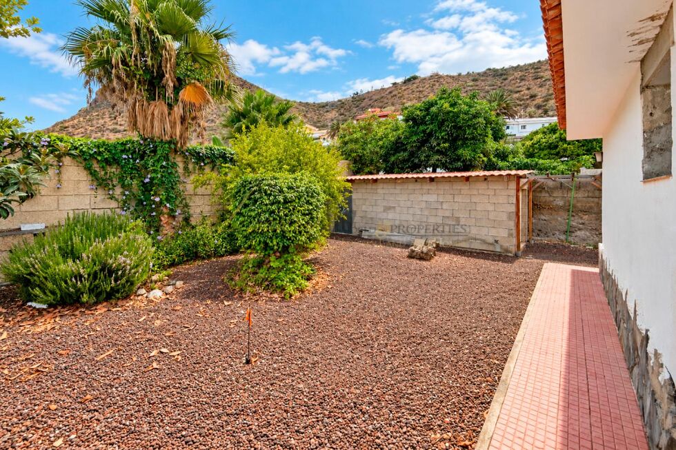 Villa for sale in  Arona, Spain - LWP7157 Casa en La Florida (Arona)