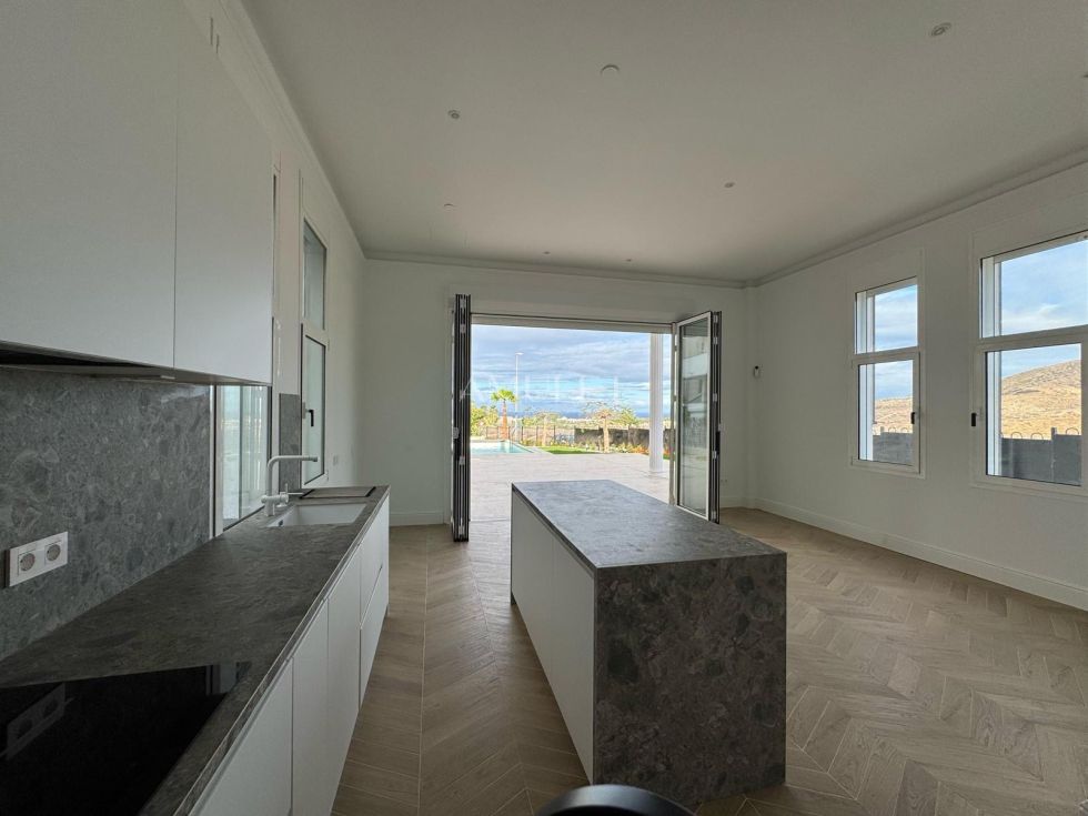 Villa for sale in  Arona, Spain - P2393