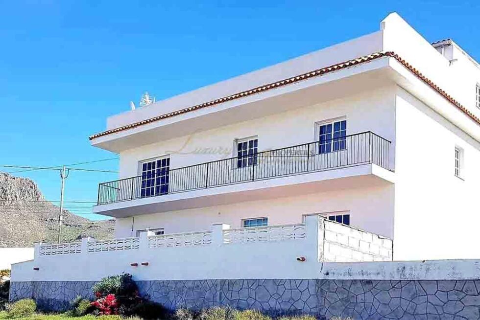 Villa for sale in  Buzanada, Spain - LWP6046 Casa en Buzanada