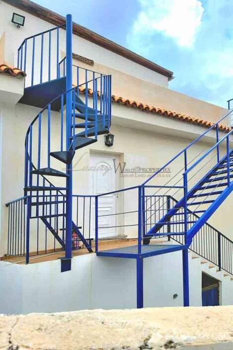 Villa for sale in  Buzanada, Spain - LWP6046 Casa en Buzanada