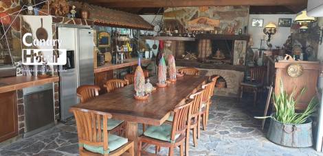 Villa for sale in  Callao Salvaje, Spain - 050961