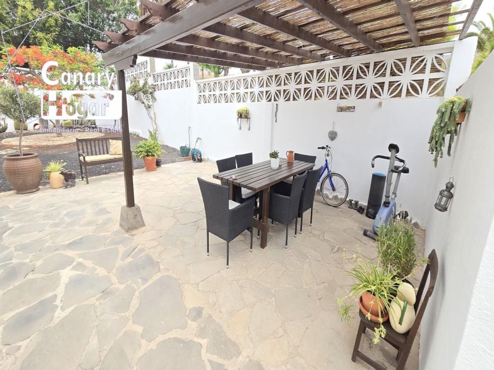 Villa for sale in  Callao Salvaje, Spain - 055591