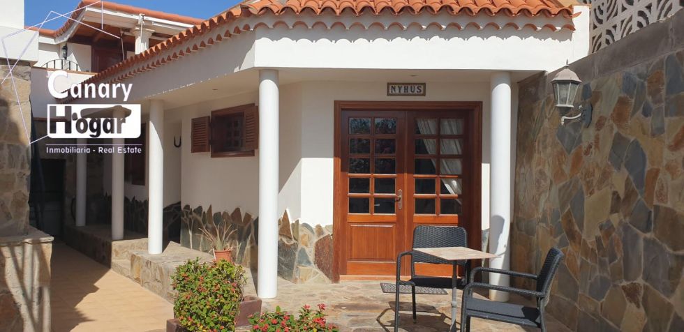 Villa for sale in  Callao Salvaje, Spain - 055661