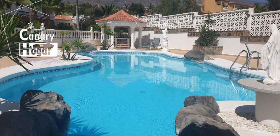 Villa for sale in  Callao Salvaje, Spain - 055661