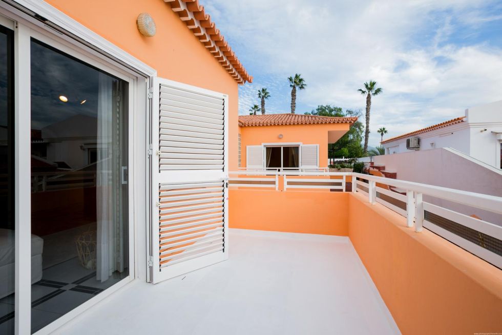 Villa for sale in  Callao Salvaje, Spain - AJ-240708