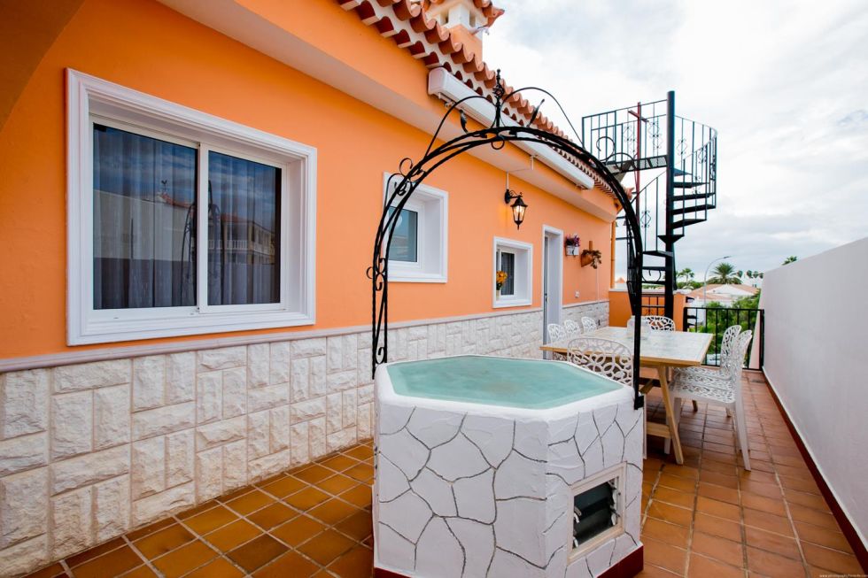 Villa for sale in  Callao Salvaje, Spain - AJ-240708