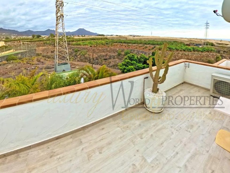 Villa for sale in  Callao Salvaje, Spain - LWP4830 Oasis Tropical II-Callao Salvaje