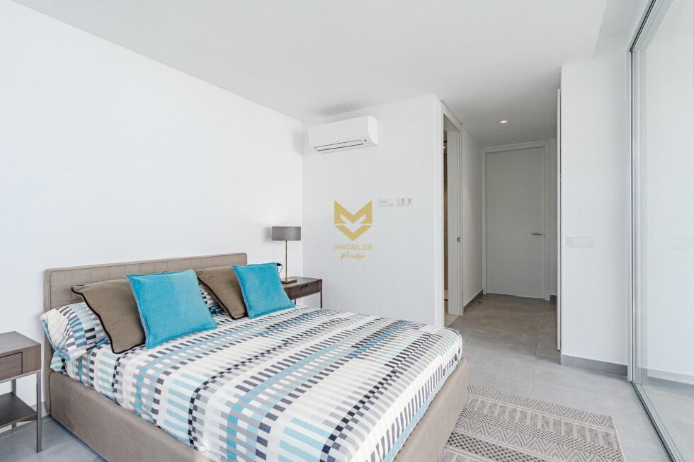 Villa for sale in  Callao Salvaje, Spain - P00071