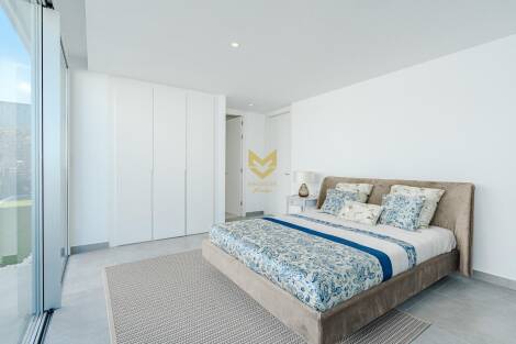 Villa for sale in  Callao Salvaje, Spain - P00071