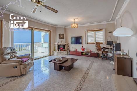 Villa for sale in  Chayofa, Spain - 057321