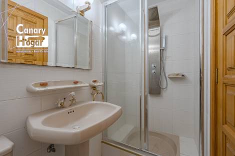 Villa for sale in  Chayofa, Spain - 057321