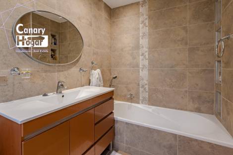 Villa for sale in  Chayofa, Spain - 057321