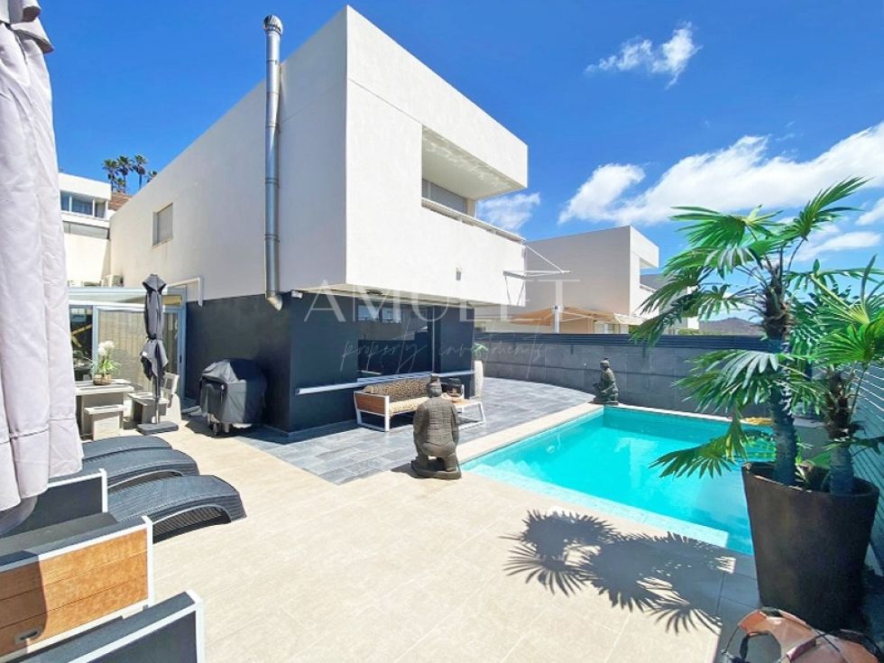 Villa for sale in  Chayofa, Spain - C1915