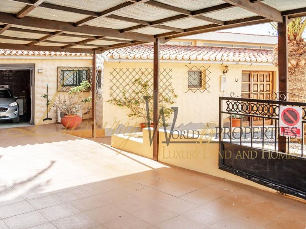 Villa for sale in  Chayofa, Spain - LWP4495 Casa en Chayofa