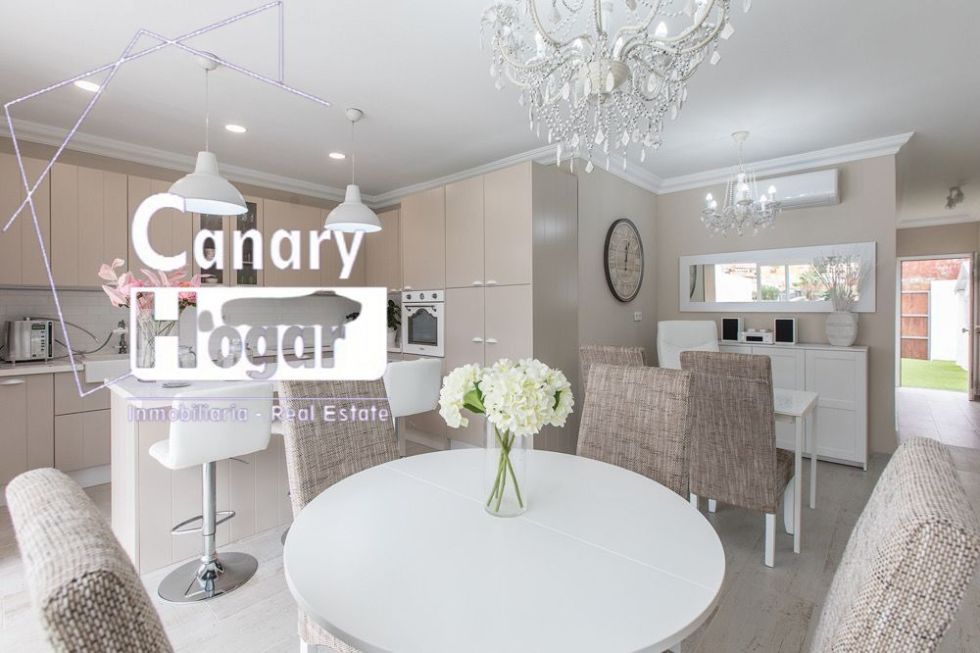 Villa for sale in  Costa Adeje, Spain - 053761