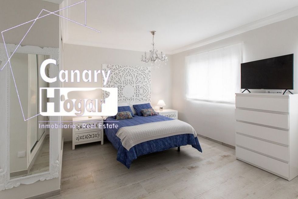 Villa for sale in  Costa Adeje, Spain - 053761