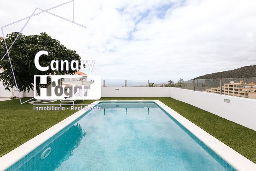 Villa for sale in  Costa Adeje, Spain - 053761