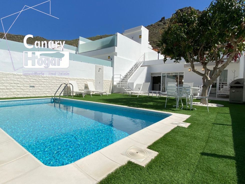 Villa for sale in  Costa Adeje, Spain - 053761