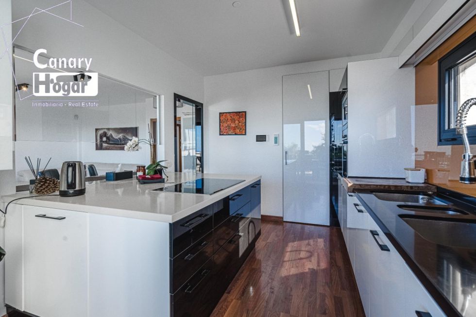 Villa for sale in  Costa Adeje, Spain - 057941