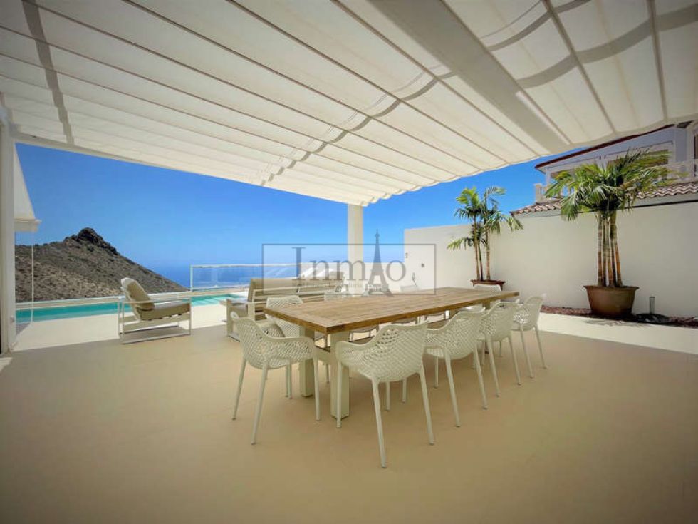 Villa for sale in  Costa Adeje, Spain - 392320