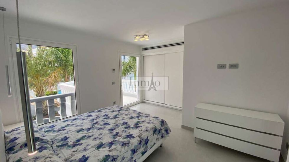 Villa for sale in  Costa Adeje, Spain - 443388