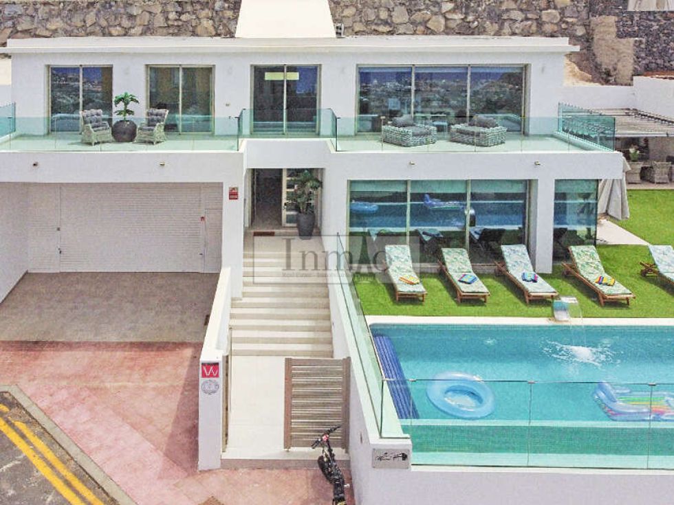 Villa for sale in  Costa Adeje, ES - 444104