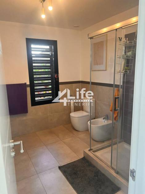 Villa for sale in  Costa Adeje, Spain - AG-290125