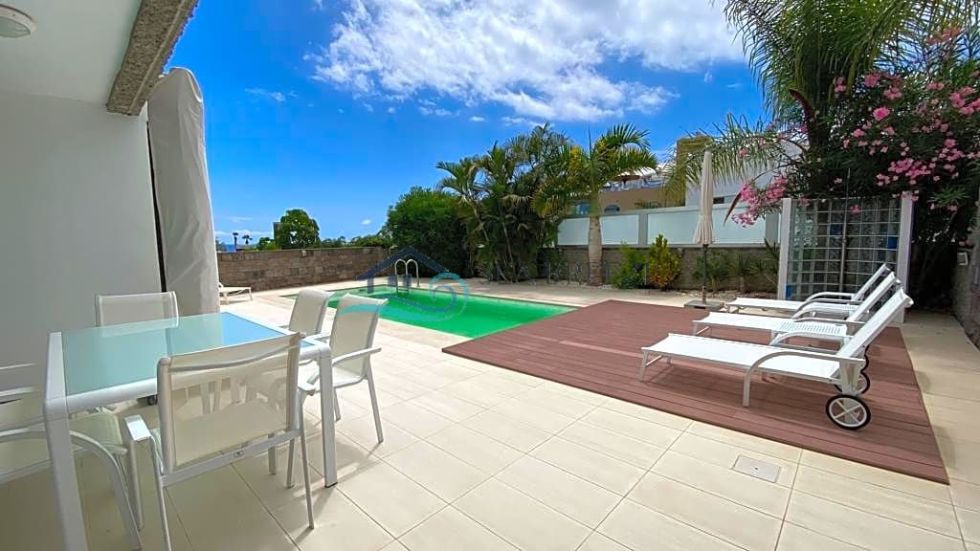 Villa for sale in  Adeje, Spain - BES257
