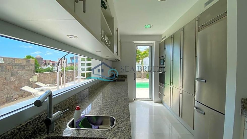 Villa for sale in  Adeje, Spain - BES257