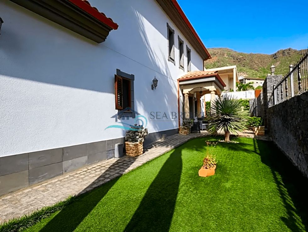 Villa for sale in  Costa Adeje, Spain - BES265