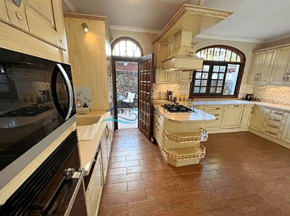 Villa for sale in  Costa Adeje, Spain - BES281