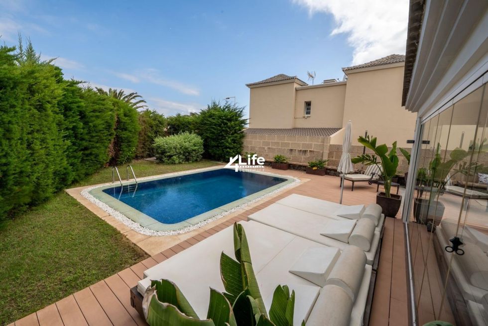 Villa for sale in  Costa Adeje, Spain - DB-0509241