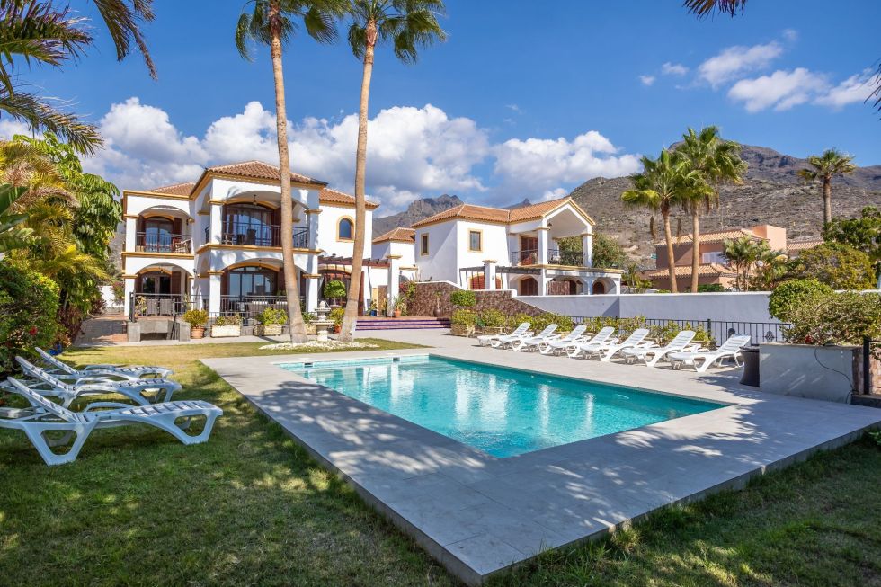 Villa for sale in  Costa Adeje, Spain - LUX0003