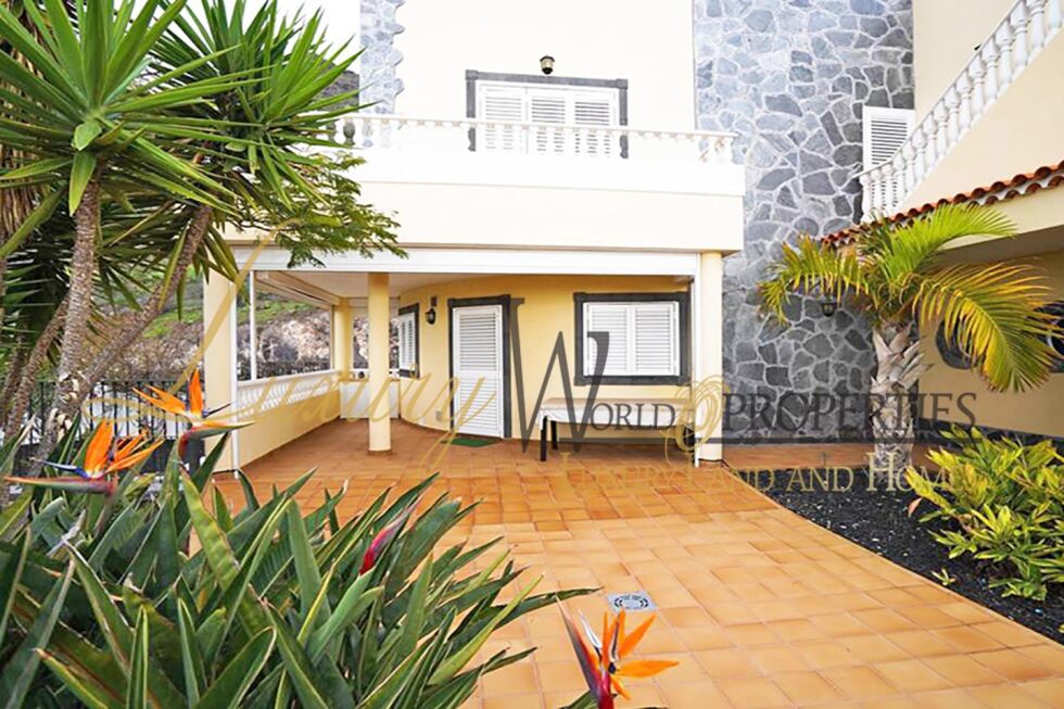 Villa for sale in  Costa Adeje, Spain - LWP3098 Villa en Roque del Conde