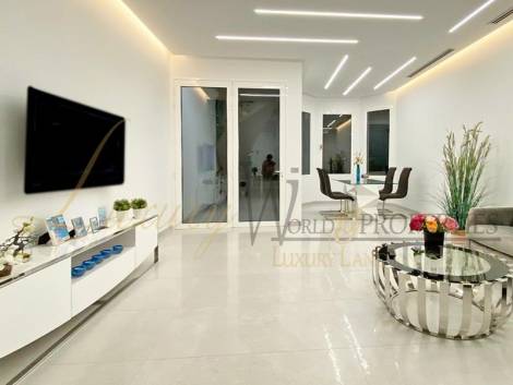 Villa for sale in  Lagos de Fañabé Beach Resort, Playa de Fañabe, Španělsko - LWP4265 Lagos de Fanabe - Costa Adeje