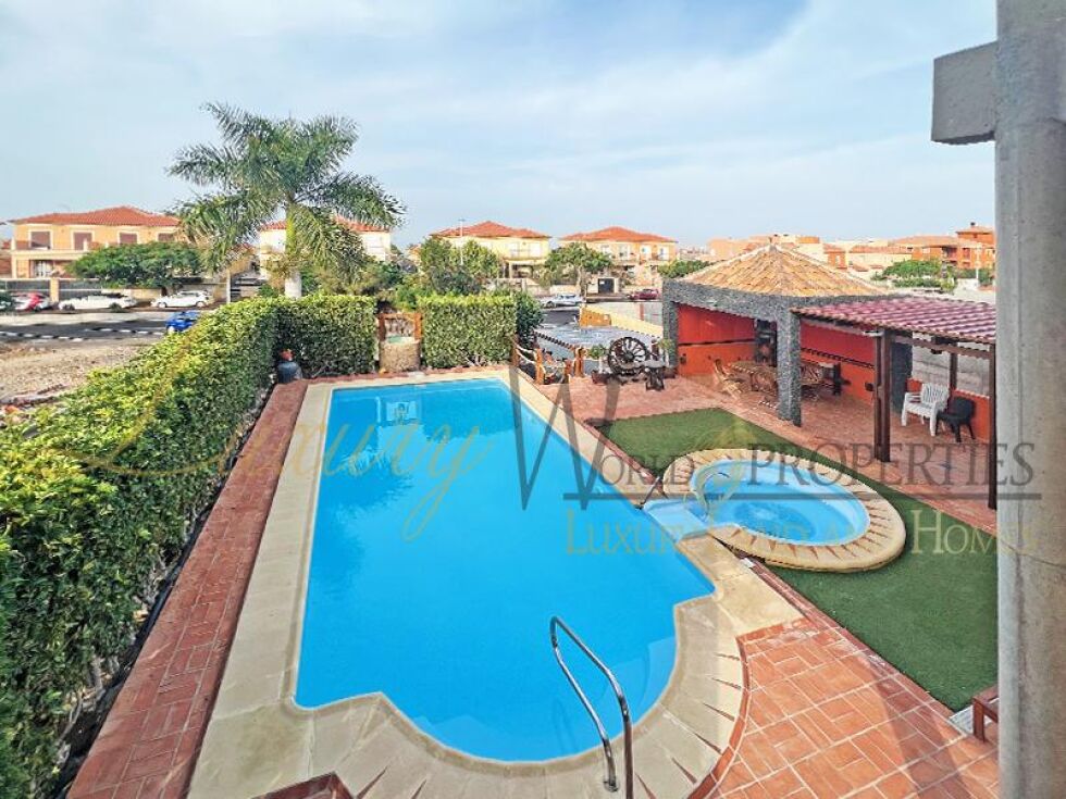 Villa for sale in  Costa Adeje, Spain - LWP4292 Villa en El Madronal
